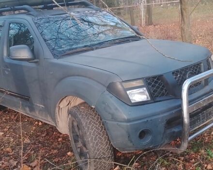 Серый Ниссан Навара, объемом двигателя 0 л и пробегом 253 тыс. км за 7500 $, фото 6 на Automoto.ua