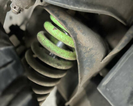 Серый Ниссан Навара, объемом двигателя 2.49 л и пробегом 340 тыс. км за 8500 $, фото 8 на Automoto.ua