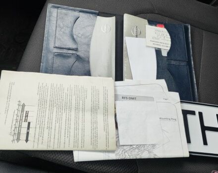 Серый Ниссан Навара, объемом двигателя 0 л и пробегом 138 тыс. км за 6000 $, фото 7 на Automoto.ua