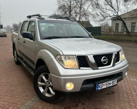 Сірий Ніссан Навара, об'ємом двигуна 2.5 л та пробігом 200 тис. км за 7300 $, фото 1 на Automoto.ua
