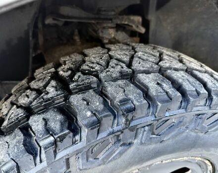 Серый Ниссан Навара, объемом двигателя 0 л и пробегом 316 тыс. км за 5500 $, фото 5 на Automoto.ua