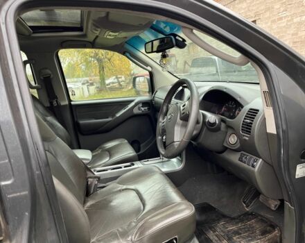 Ниссан Навара 2007 в Богуславе на Automoto.ua Серый Ниссан Навара, объемом двигателя 2.5 л и пробегом 128 тыс. км за 5900 $, фото 6 на Automoto.ua