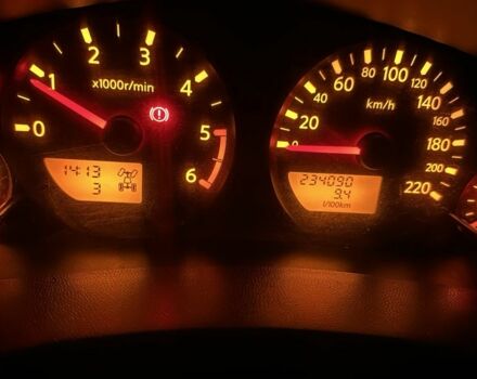 Сірий Ніссан Навара, об'ємом двигуна 2.5 л та пробігом 234 тис. км за 11000 $, фото 15 на Automoto.ua