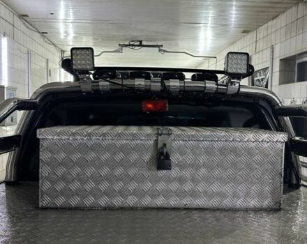 Сірий Ніссан Навара, об'ємом двигуна 2.5 л та пробігом 234 тис. км за 11000 $, фото 11 на Automoto.ua