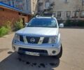 Серый Ниссан Навара, объемом двигателя 2.5 л и пробегом 370 тыс. км за 5000 $, фото 1 на Automoto.ua