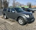 Серый Ниссан Навара, объемом двигателя 2.5 л и пробегом 285 тыс. км за 7750 $, фото 3 на Automoto.ua