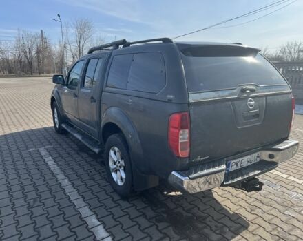 Серый Ниссан Навара, объемом двигателя 2.5 л и пробегом 285 тыс. км за 7750 $, фото 1 на Automoto.ua