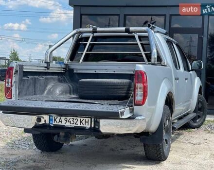 Серый Ниссан Навара, объемом двигателя 2.49 л и пробегом 380 тыс. км за 9899 $, фото 9 на Automoto.ua