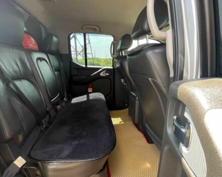 Серый Ниссан Навара, объемом двигателя 2.5 л и пробегом 258 тыс. км за 14200 $, фото 19 на Automoto.ua