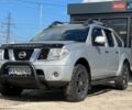 Серый Ниссан Навара, объемом двигателя 2.49 л и пробегом 380 тыс. км за 9899 $, фото 1 на Automoto.ua