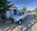 Сірий Ніссан Навара, об'ємом двигуна 2.5 л та пробігом 373 тис. км за 10500 $, фото 1 на Automoto.ua