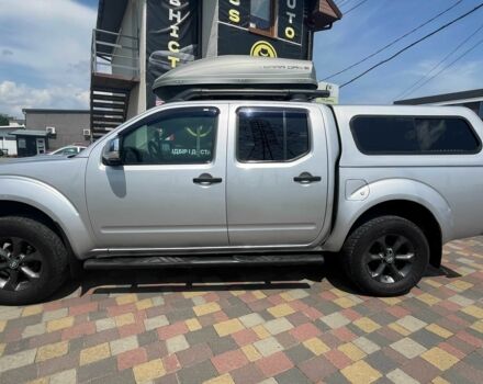 Серый Ниссан Навара, объемом двигателя 2.5 л и пробегом 258 тыс. км за 14200 $, фото 3 на Automoto.ua