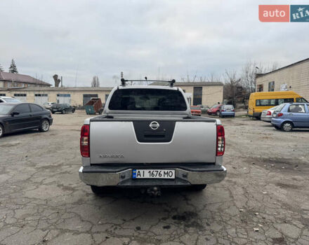 Сірий Ніссан Навара, об'ємом двигуна 2.49 л та пробігом 370 тис. км за 10000 $, фото 3 на Automoto.ua