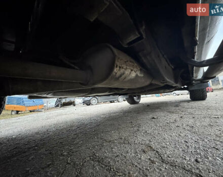 Сірий Ніссан Навара, об'ємом двигуна 2.49 л та пробігом 370 тис. км за 10000 $, фото 11 на Automoto.ua