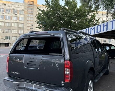 Сірий Ніссан Навара, об'ємом двигуна 2.5 л та пробігом 162 тис. км за 4200 $, фото 7 на Automoto.ua