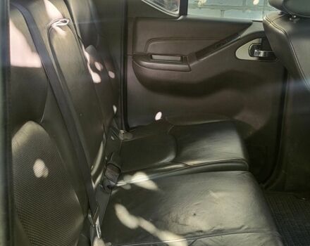 Сірий Ніссан Навара, об'ємом двигуна 2.5 л та пробігом 148 тис. км за 6000 $, фото 2 на Automoto.ua