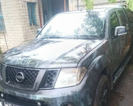 Серый Ниссан Навара, объемом двигателя 2.5 л и пробегом 200 тыс. км за 4000 $, фото 11 на Automoto.ua