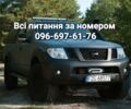 Серый Ниссан Навара, объемом двигателя 2.5 л и пробегом 167 тыс. км за 2800 $, фото 1 на Automoto.ua
