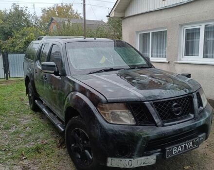 Серый Ниссан Навара, объемом двигателя 2.5 л и пробегом 200 тыс. км за 4000 $, фото 13 на Automoto.ua