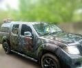 Серый Ниссан Навара, объемом двигателя 2.5 л и пробегом 200 тыс. км за 4000 $, фото 2 на Automoto.ua