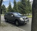Серый Ниссан Навара, объемом двигателя 3 л и пробегом 270 тыс. км за 7500 $, фото 1 на Automoto.ua