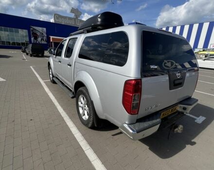 Серый Ниссан Навара, объемом двигателя 2.5 л и пробегом 200 тыс. км за 5500 $, фото 4 на Automoto.ua