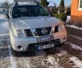Серый Ниссан Навара, объемом двигателя 2.5 л и пробегом 264 тыс. км за 6800 $, фото 1 на Automoto.ua