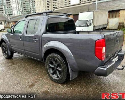 Серый Ниссан Навара, объемом двигателя 2.5 л и пробегом 189 тыс. км за 5000 $, фото 1 на Automoto.ua