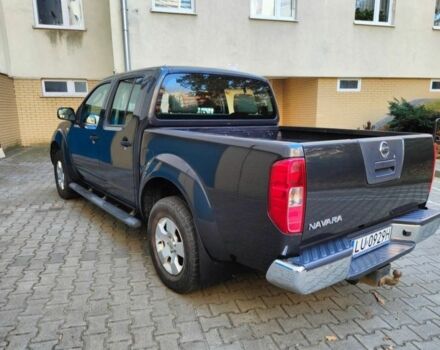 Серый Ниссан Навара, объемом двигателя 2.5 л и пробегом 321 тыс. км за 2700 $, фото 2 на Automoto.ua