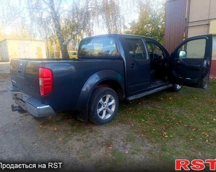 Серый Ниссан Навара, объемом двигателя 2.5 л и пробегом 111 тыс. км за 5200 $, фото 3 на Automoto.ua
