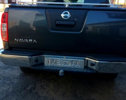 Серый Ниссан Навара, объемом двигателя 2.5 л и пробегом 204 тыс. км за 13500 $, фото 1 на Automoto.ua