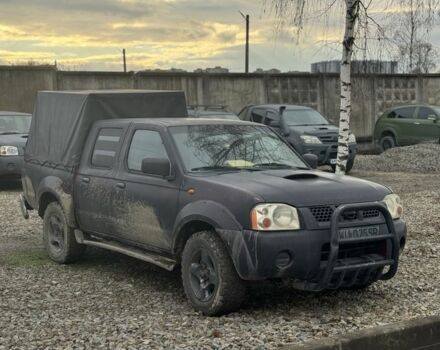 Сірий Ніссан Навара, об'ємом двигуна 2.5 л та пробігом 255 тис. км за 2700 $, фото 1 на Automoto.ua