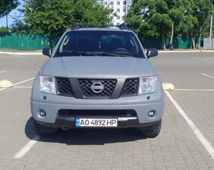 Ниссан Навара 2005 в Одессе на Automoto.ua Серый Ниссан Навара, объемом двигателя 2.49 л и пробегом 280 тыс. км за 12000 $, фото 1 на Automoto.ua