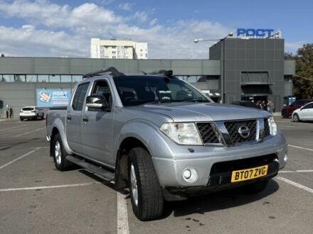 Ниссан Навара 2007 в Харькове на Automoto.ua Серый Ниссан Навара, объемом двигателя 2.5 л и пробегом 140 тыс. км за 5350 $, фото 1 на Automoto.ua