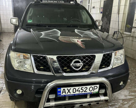 Сірий Ніссан Навара, об'ємом двигуна 2.49 л та пробігом 234 тис. км за 11000 $, фото 1 на Automoto.ua