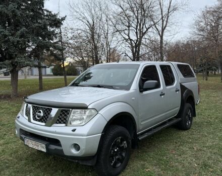 Серый Ниссан Навара, объемом двигателя 2.5 л и пробегом 300 тыс. км за 5800 $, фото 1 на Automoto.ua