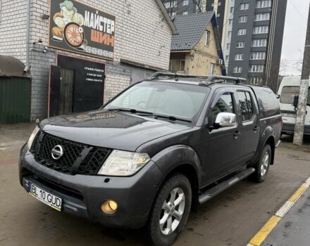 Серый Ниссан Навара, объемом двигателя 2.5 л и пробегом 150 тыс. км за 6950 $, фото 1 на Automoto.ua
