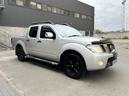 Ниссан Навара 2011 в Софіївська Борщагівка на Automoto.ua Серый Ниссан Навара, объемом двигателя 2.5 л и пробегом 241 тыс. км за 6950 $, фото 1 на Automoto.ua