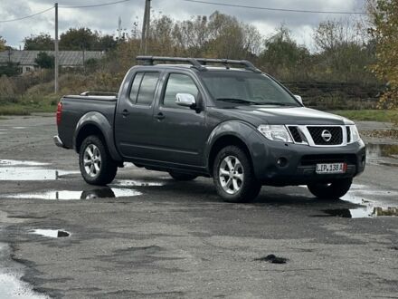 Ниссан Навара 2012 в Вышгороде на Automoto.ua Серый Ниссан Навара, объемом двигателя 2.5 л и пробегом 400 тыс. км за 7700 $, фото 1 на Automoto.ua