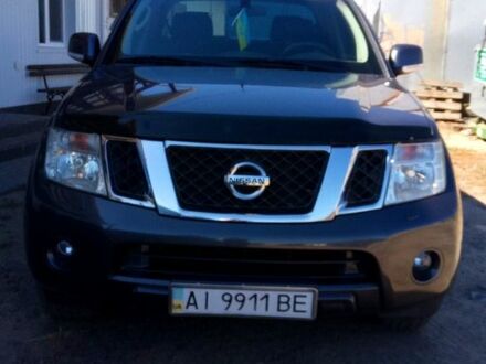 Серый Ниссан Навара, объемом двигателя 2.5 л и пробегом 204 тыс. км за 13500 $, фото 1 на Automoto.ua