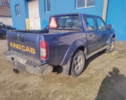 Синий Ниссан Навара, объемом двигателя 2.5 л и пробегом 250 тыс. км за 5213 $, фото 2 на Automoto.ua