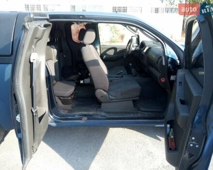 Синий Ниссан Навара, объемом двигателя 2.49 л и пробегом 369 тыс. км за 11900 $, фото 4 на Automoto.ua