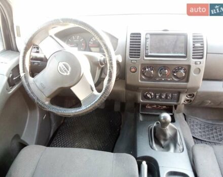 Синий Ниссан Навара, объемом двигателя 2.49 л и пробегом 369 тыс. км за 11900 $, фото 7 на Automoto.ua