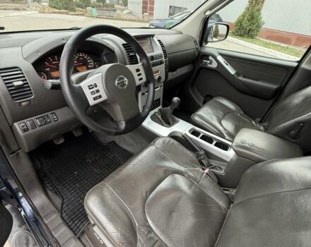 Синий Ниссан Навара, объемом двигателя 0 л и пробегом 156 тыс. км за 5200 $, фото 5 на Automoto.ua