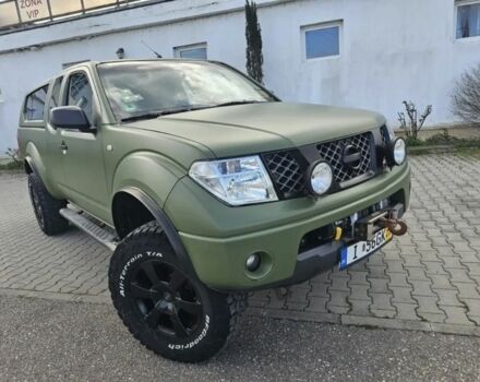 Зелений Ніссан Навара, об'ємом двигуна 2.5 л та пробігом 230 тис. км за 5920 $, фото 1 на Automoto.ua
