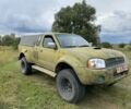 Зелений Ніссан Навара, об'ємом двигуна 2.5 л та пробігом 280 тис. км за 5300 $, фото 1 на Automoto.ua