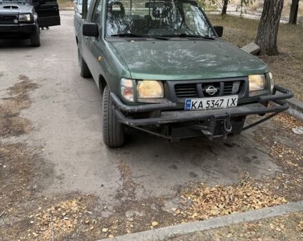 Зеленый Ниссан Навара, объемом двигателя 2.5 л и пробегом 300 тыс. км за 2000 $, фото 7 на Automoto.ua