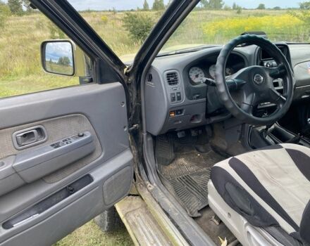 Зелений Ніссан Навара, об'ємом двигуна 2.5 л та пробігом 280 тис. км за 5300 $, фото 6 на Automoto.ua