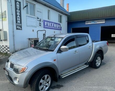 Зеленый Ниссан Навара, объемом двигателя 2.5 л и пробегом 200 тыс. км за 1868 $, фото 13 на Automoto.ua