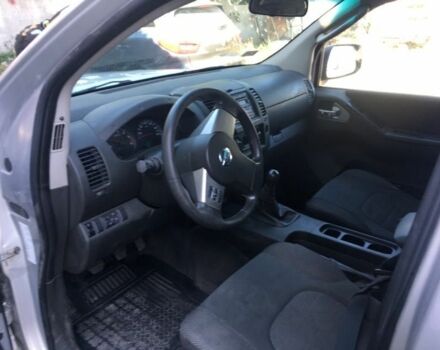 Зеленый Ниссан Навара, объемом двигателя 2.5 л и пробегом 200 тыс. км за 1868 $, фото 8 на Automoto.ua